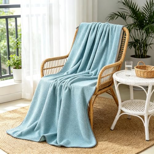 Lightweight Microfiber Bath Towel 26x55 Inches for Body & Travel - Blue