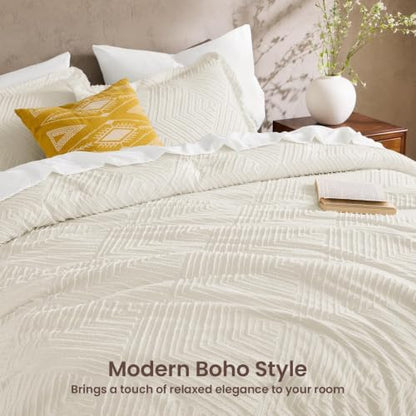 Queen Comforter Set 7-Piece Boho Tufted Bed in a Bag Beige & White