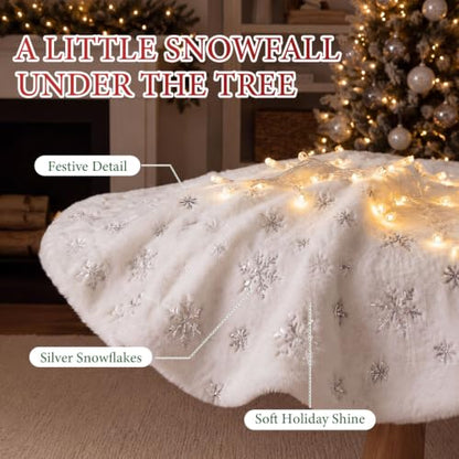 48 Inch White Faux Fur Christmas Tree Skirt with LED Fairy Lights - Silver Snowflakes