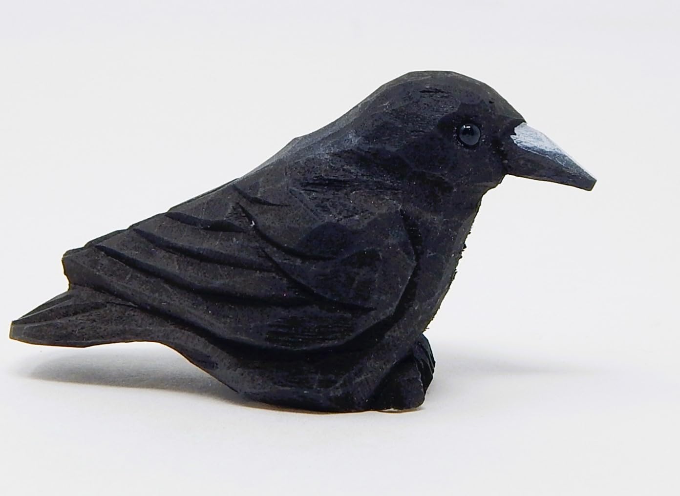 Selsela Hand-Carved Raven Figurine - Black Crow Sculpture | Gothic Decor & Nature-Inspired Gift