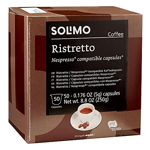 Amazon Brand - Solimo Variety Pack Light Roast Coffee Pods, Hazelnut and French Vanilla Flavored, Compatible with Keurig 2.0 K-Cup Brewers, 100 Count
