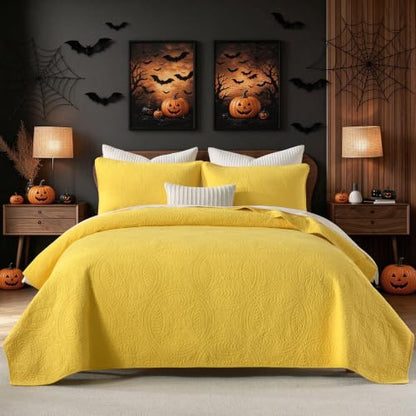 Cotton Quilt Set California King Bright Yellow Coin Pattern Lightweight Pre-Washed Bedding