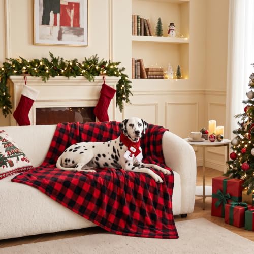 Christmas Fleece Throw Blanket for Couch & Bed - Red & Black Plaid 50x60