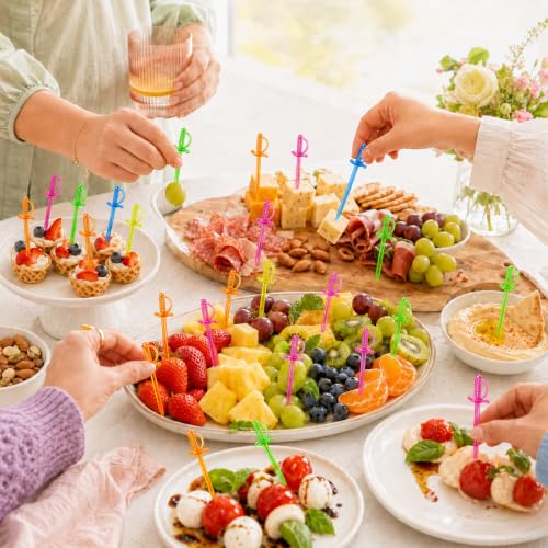 200PCS Cocktail Sword Toothpicks - Colorful Mini Sword Garnishes