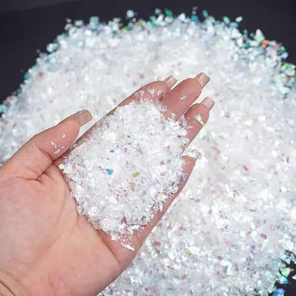 Artificial Snow Filler for Holiday Decorations, 50g Sparkling Winter Scene
