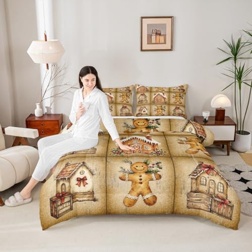 King Size Christmas Bedding Set with Reversible Comforter & Pillowcases - Gingerbread Design