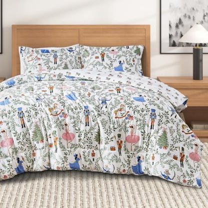 Twin/Twin XL Holiday Comforter Set - All Season Down Alternative Bedding - Nutcracker Pattern