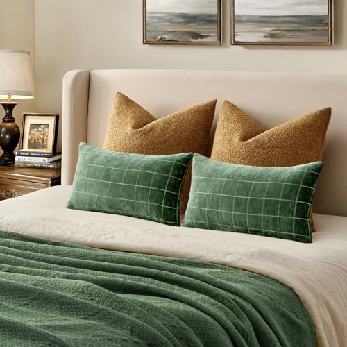 MIULEE Christmas Moss Green Plaid Decorative Lumbar Pillow Covers 20x12 Set of 2