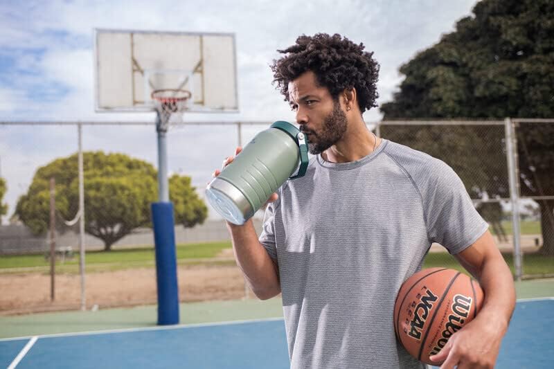 Stanley IceFlow Stainless Steel Water Jug - Vacuum Insulated 64 OZ Tumbler with Straw | Hammertone Green