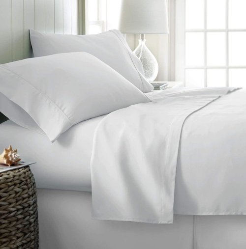Elegant Decor 4 Piece Queen Bed Sheet Set - Luxury 300 GSM Microfiber | Deep Pockets & Wrinkle Resistant (White)