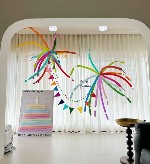 260 Clear Long Balloons by [Brand Name] - Perfect for Balloon Arches & Animal Twisting | 100Pcs Skinny Stretchy Tie Balloons