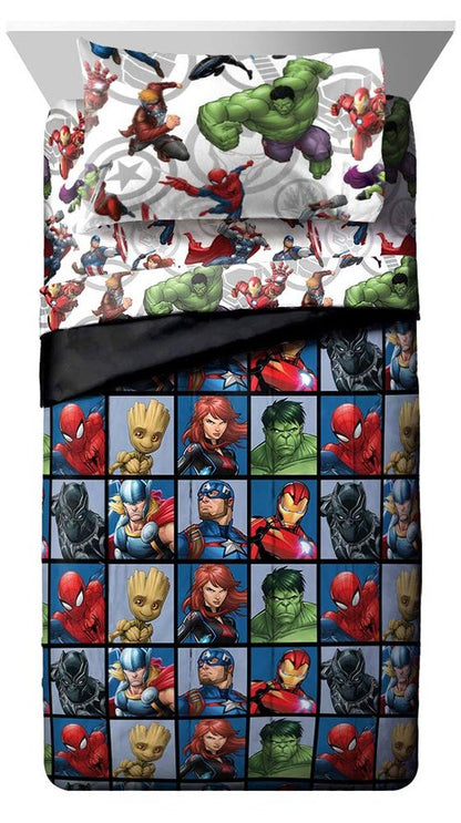 Jay Franco Avengers Team 4 Piece Twin Bed Set (Offical Marvel Product), Blue
