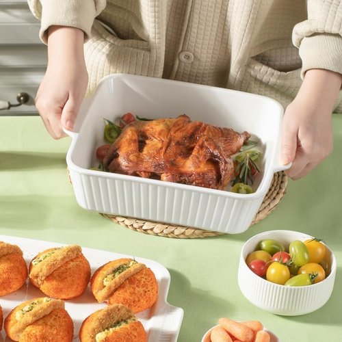 Dizada 10" Square Casserole Dish with Lid - Versatile 2.6 Qt Porcelain Bakeware for Lasagna & Cakes