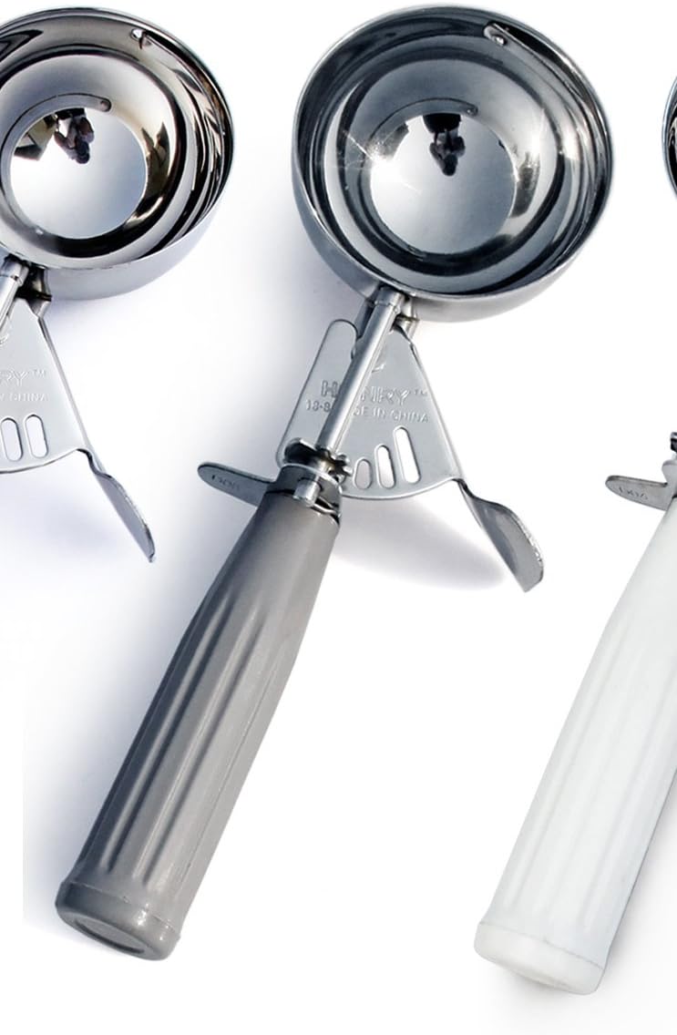 New Star Foodservice Commercial-Grade Ice Cream Scoop - 4 Oz Thumb Press, 18/8 Stainless Steel, Grey