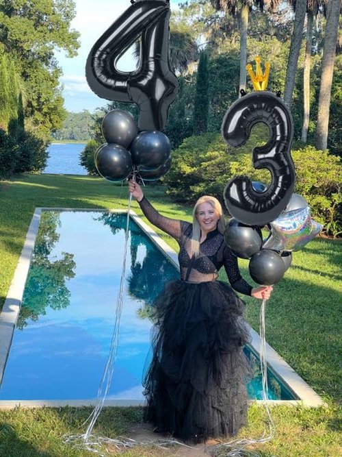 40 Inch Black Number 4 Balloon by [Brand Name] - Elegant Black and Gold Party Decoration