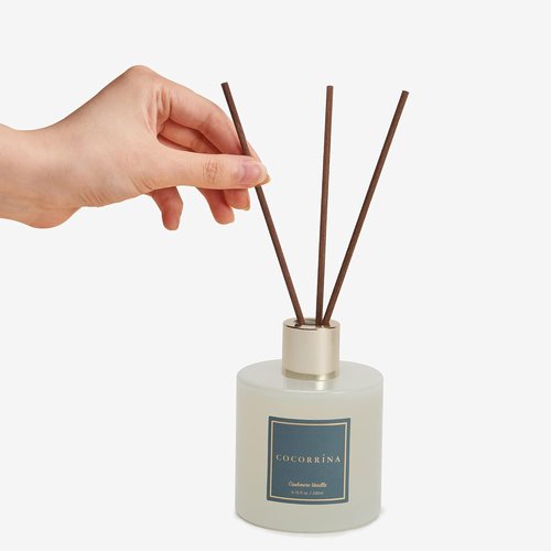 Cocorrína Premium Reed Diffuser Set - Cashmere Vanilla Scent with Preserved Baby's Breath | 2 Packs, 6.7oz