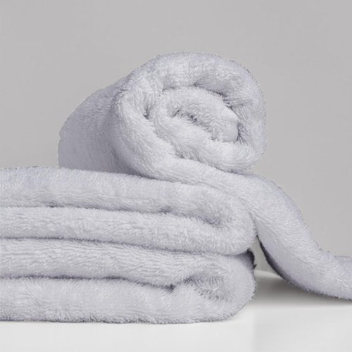 HITIME 2 Pack 100% Cotton Towels, Cotains 2 Bath Towels 27" x 55", Larger & Lightwight, Highly Absorbent Quick Drying Super Soft Towels,Perfect for Bathroom (Light Gray)