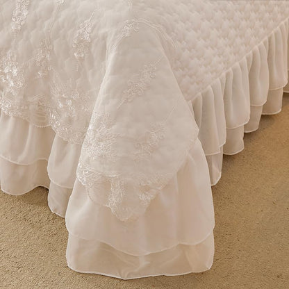 Queen White Plaid Quilted Bedspread with Ruffle Lace Decor