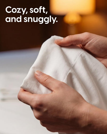 Sleepy Town Queen Size Bed Sheets - 4 Piece Set | Extra Soft, Cooling & Wrinkle Resistant - Deep Pocket Microfiber (White)