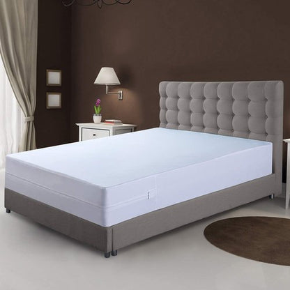 Utopia Bedding Mattress Protector Zippered Twin Size, 100% Waterproof Bed Bug and Dust Mite Proof Mattress Encasement, Absorbent 6 Sided Mattress Cover
