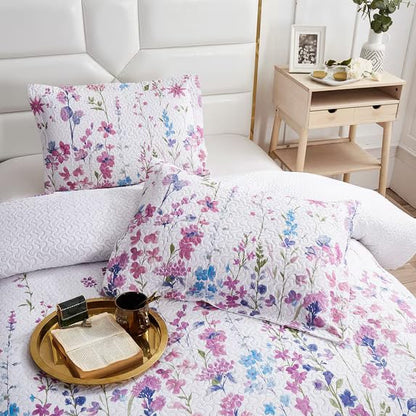 Purple Floral Quilted Bedspread Set for Queen/Full Size Bedding - Lilac Flower Design