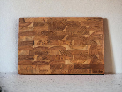 Vesta Homes Large Wooden End Grain Cutting Board | 18 * 12 Inches | Chopping, Serving Board/Block for Kitchen Vegetables, Fruits, Cheese and Charcuterie | Natural Acacia Wood | Handcrafted