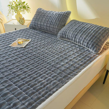 Light Gray Plush Mattress Pad with Pillowcase Set - Full Size Cloud-Like Topper