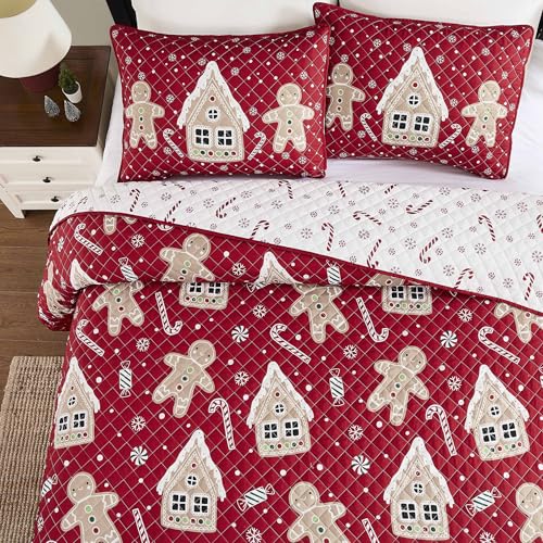 Christmas Twin Quilt Set with Pillowcase - Holiday Bedding with Gingerbread Men & Candy Design