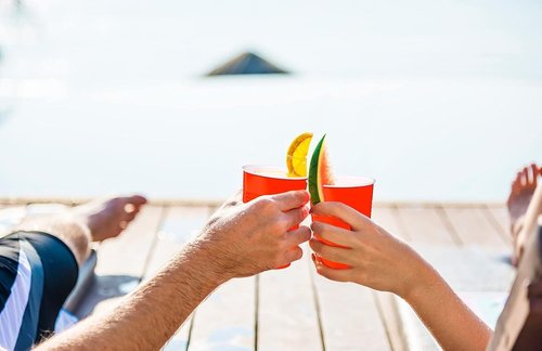 DecorRack 50 Count Red Party Cups - 16 oz BPA-Free Plastic, Stackable & Reusable for Any Event