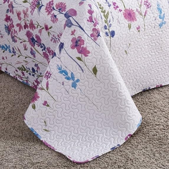 Purple Floral Quilted Bedspread Set for Queen/Full Size Bedding - Lilac Flower Design