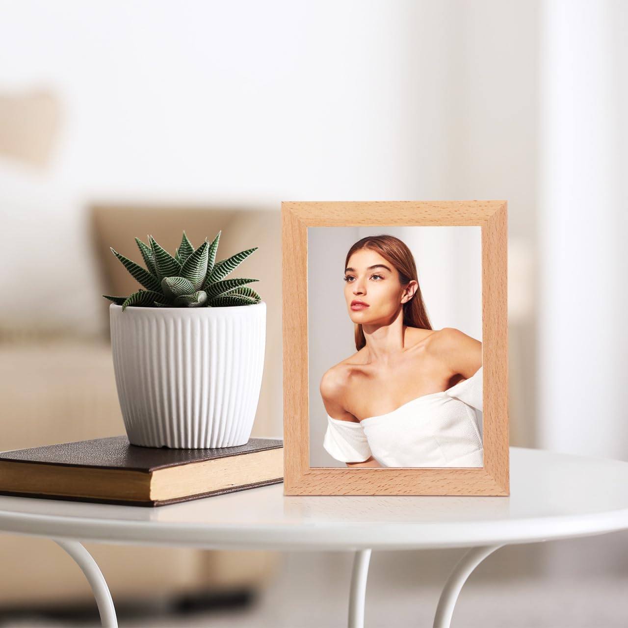 Uonlytech LED Photo Frame - Glowing Night Light Display for Pictures | Wooden USB Design