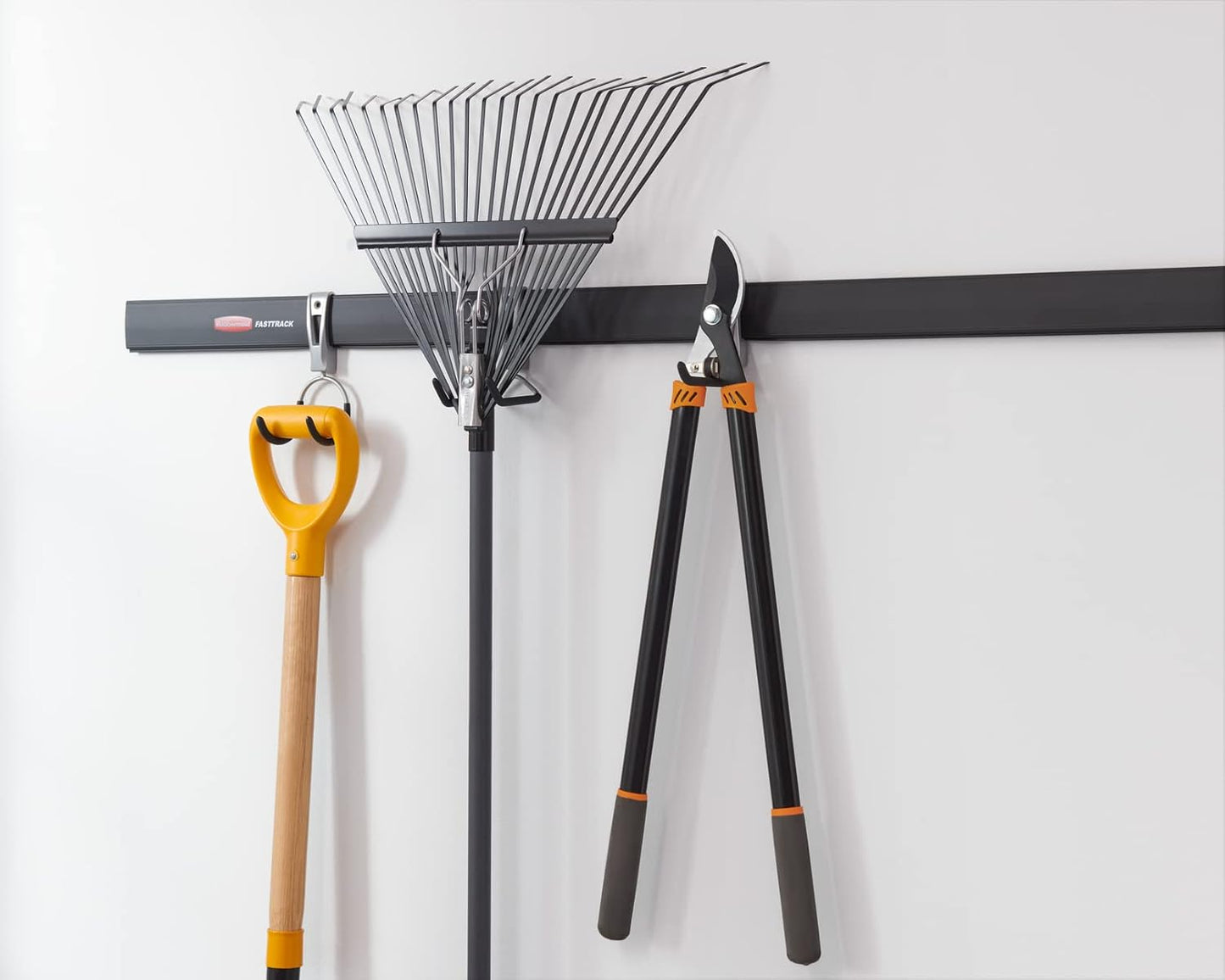 Rubbermaid FastTrack Cord Hook - Heavy Duty Garage Organizer for Cords, Ropes & Hoses