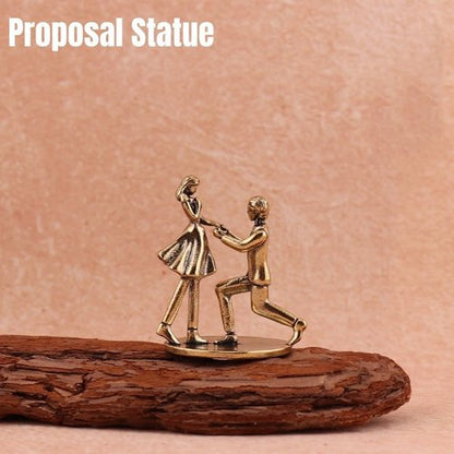 Brass Statues | Mini Brass Figurine - Romantic Couple Proposal Decor for Weddings & Anniversaries