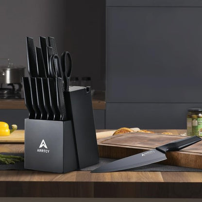 Arrtcy Knife Set - Kitchen Knife Set with Built-in Sharpener - knife block set dishwasher safe 15 piece - Anti-slip Handle - German Stainless Steel - Black,with Gift Box