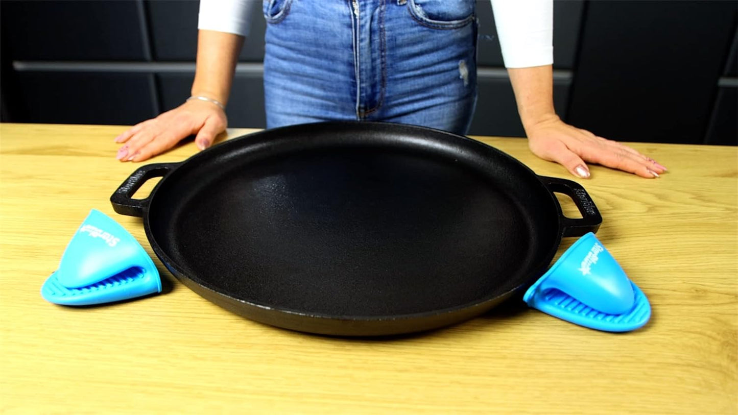 StarBlue 16-Inch Cast Iron Pizza Pan - Pre-Seasoned Griddle with Free Silicone Handles & Recipe Ebook | Ideal for Baking & BBQ