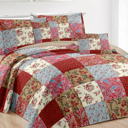 Queen Microfiber Quilt Bedding Set with Pillow Shams, All Season Red Bedspread
