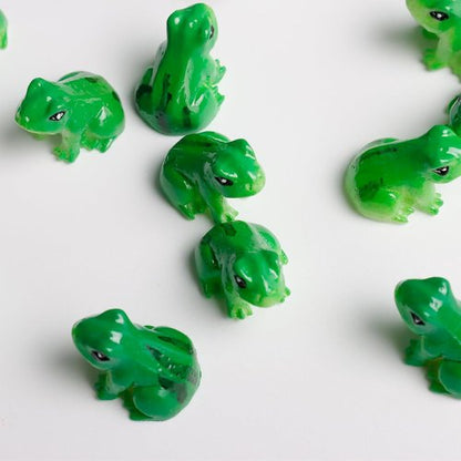Exasinine Miniature Green Frog Figurines - 30 Pcs Resin Animals for Fairy Garden & Terrarium Decor