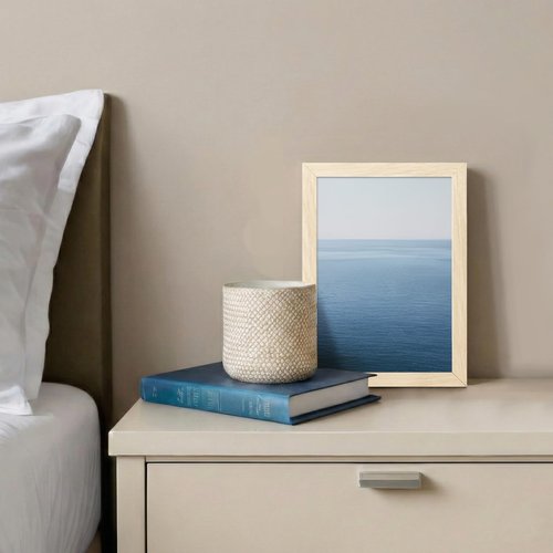LaVie Home 5x7 Picture Frame for Wall Display, 5x7 Oak Picture Frame with HD Plexiglas, 5 x 7 Poster Frame 1 Pack, Display Frame for Vertical or Horizontal, Classic Collection
