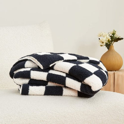 CozeCube Checkered Blanket, Ultra Soft Cozy Black and White Throw Blanket, Warm Cozy Knit Fuzzy Plush Checkerboard Throw for Couch Bed Sofa, 50"x60"