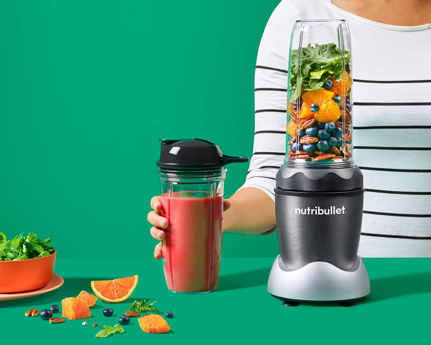 NutriBullet Pro 1000 Single Serve Blender - 7-Piece Set in Dark Gray/Light Gray Skirt