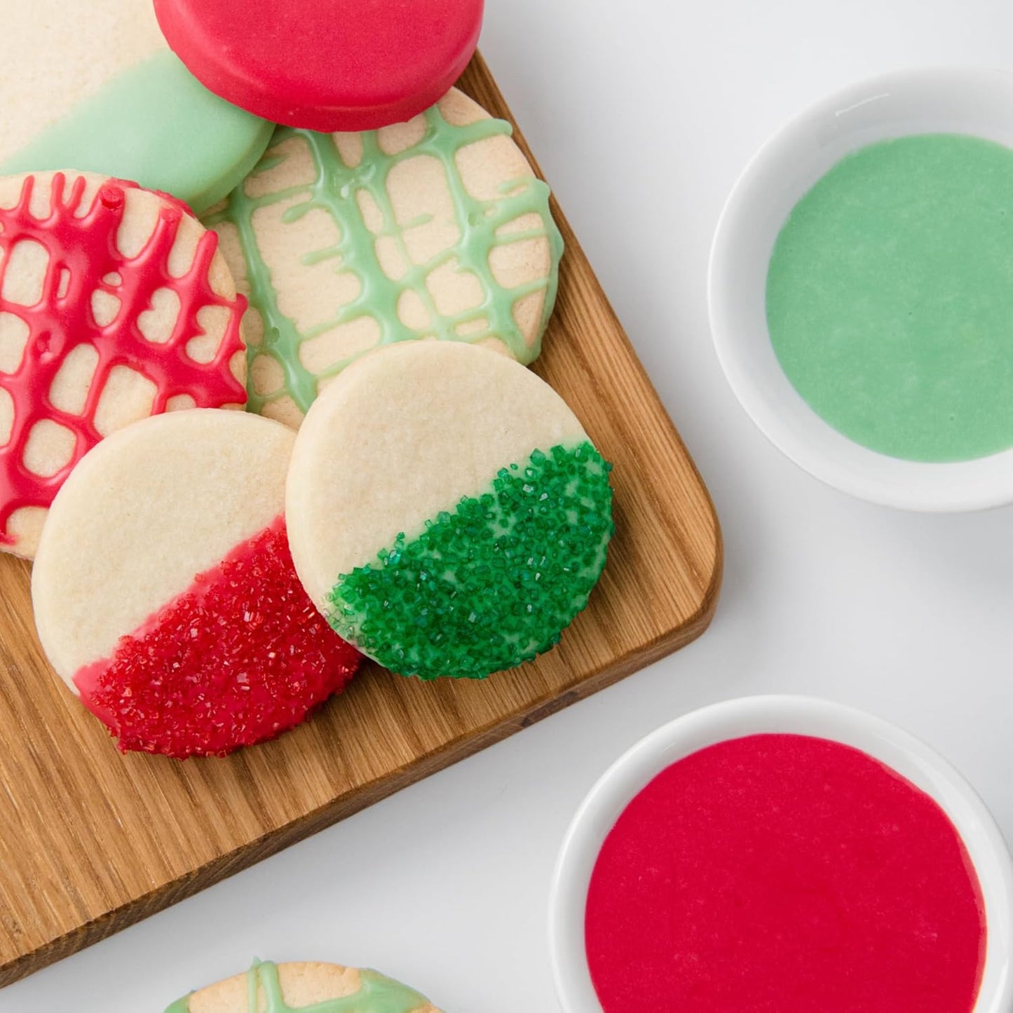 Natural Dye Free Christmas Food Coloring Set by [Brand Name] - 3 Bottles (Berry Kiss Red, Leaf Green, Winter Blue) | Perfect for Frosting, Baking & Icing