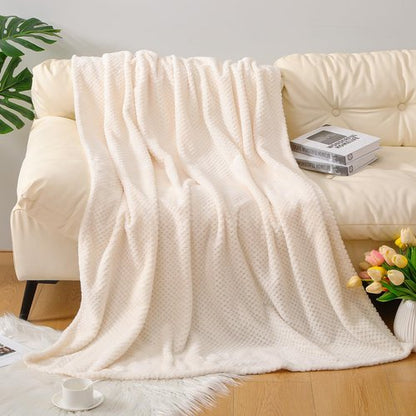 Buryeah 6 Pcs 50'' x 60'' Flannel Fleece Throw Blankets Bulk 340 GSM Soft and Warm Fluffy Fuzzy Blanket for Couch Sofa Wedding Decor Donation Homeless Employee Appreciation Gift(Beige)