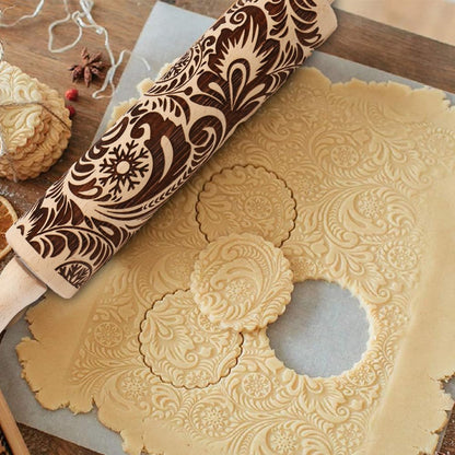 Embossed Rolling Pin for Baking Cookies Christmas Embossing Rolling Pins with Design Wooden Engraved Springerle Roller Pin Dough Patterned Clay Pottery Ceramic Bakers Women (Flower Snowflake Paisley)