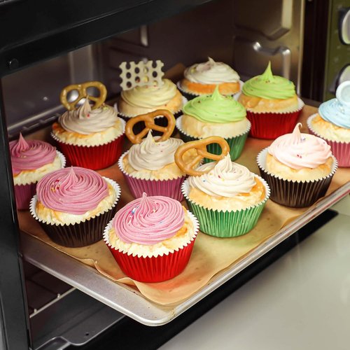 Caperci Red Foil Cupcake Liners - Premium Greaseproof Baking Cups, Standard Size, 150-Pack