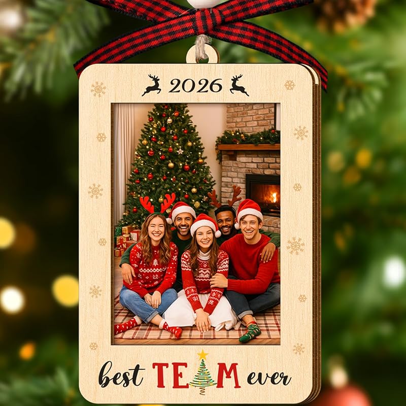 Best Team Ever Ornament – Team Gift for Employees, Wood Christmas Ornament (Variation: Best Team Ever)