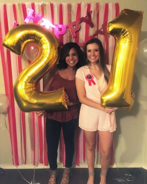 Gold Balloon 27 - Large Happy Birthday Decoration for Men & Women | Foil Number Balloon for Celebrations