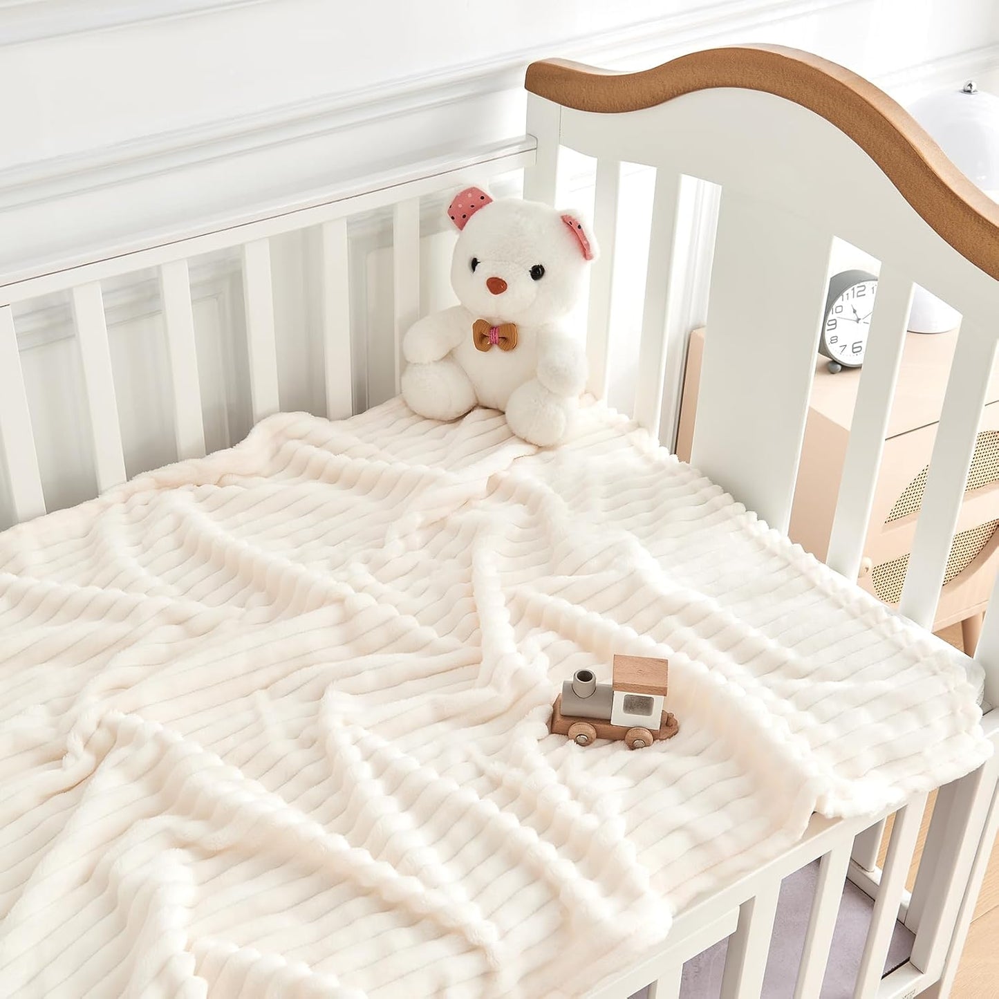 Skiennix Soft Fleece Baby Blanket - Ultra Cozy & Lightweight | Reversible Stripes, 30x40 Inch, Cream