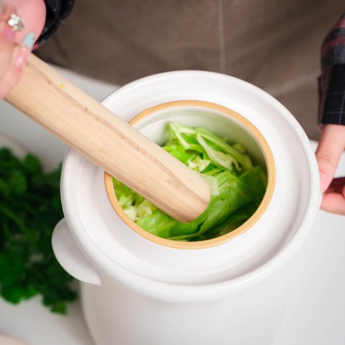 Fermentation Crock 3.8Liter/1 Gallon Stoneware Pot for Fermenting, Pickling Kimchi, Pickles, Vegetables, Kombucha - Glazed Fermenter with Stone Weights, Lid & Pickle Tamper-White Crock