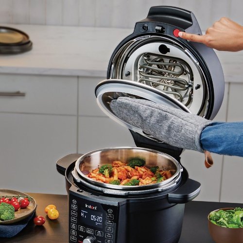 Instant Pot Duo Crisp - 13-in-1 Air Fryer & Pressure Cooker Combo | 6.5 Quart, 1500 Watts, Black - Over 800 Recipes