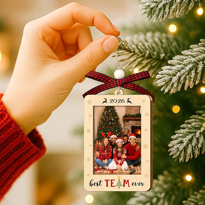 Best Team Ever Ornament – Team Gift for Employees, Wood Christmas Ornament (Variation: Best Team Ever)